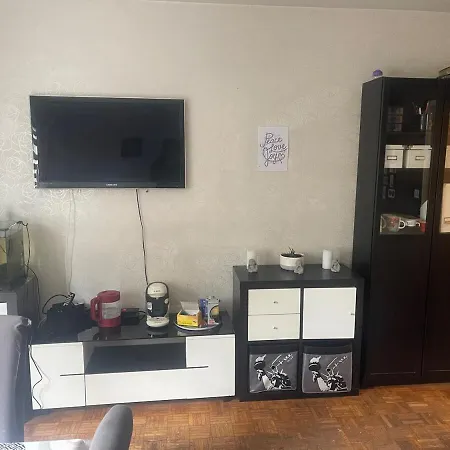 Proche Du Centre Apartment *