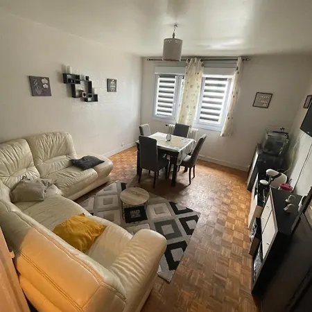 Proche Du Centre - 58 M2 Кан